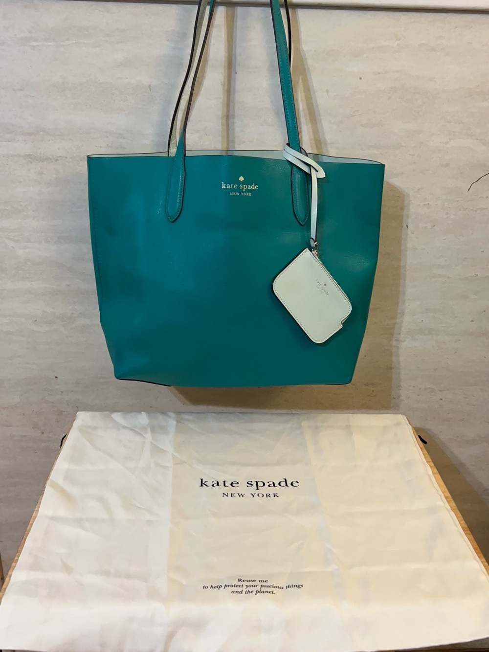 Kate Spade New York Ava Reversible Tote. Dual Tone Design